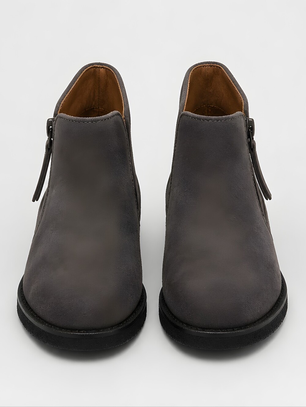 NWT  The boots are Aetrex Mila Low Boot in Charcoal Grey. Size 8.5